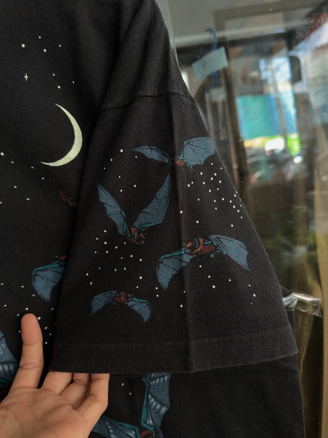 Vintage 90s Bat Moon Night Sky Double Side Single Stitch Fruit of the Loom XL