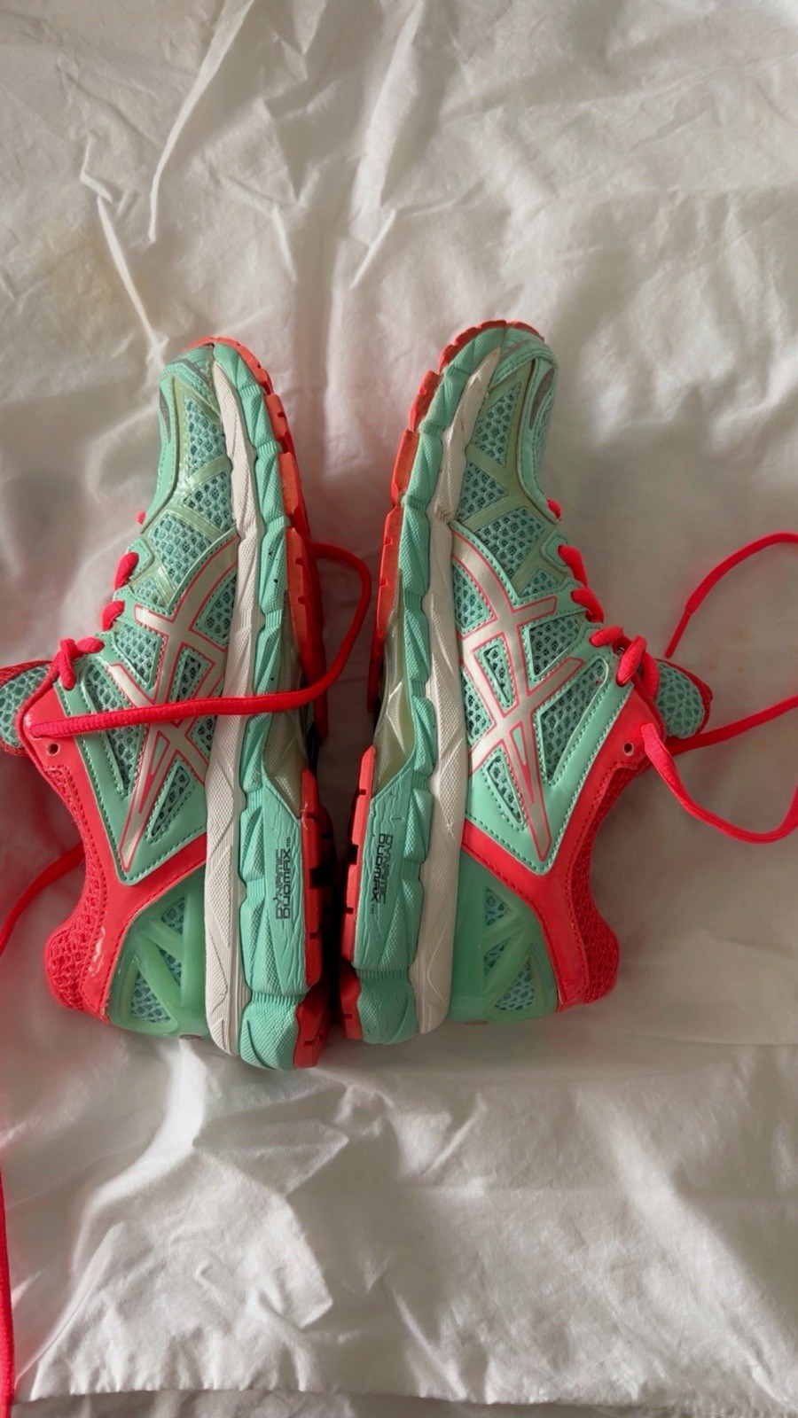 ASICS Gel-Kayano Women’s Running Shoes Size 6 1/2