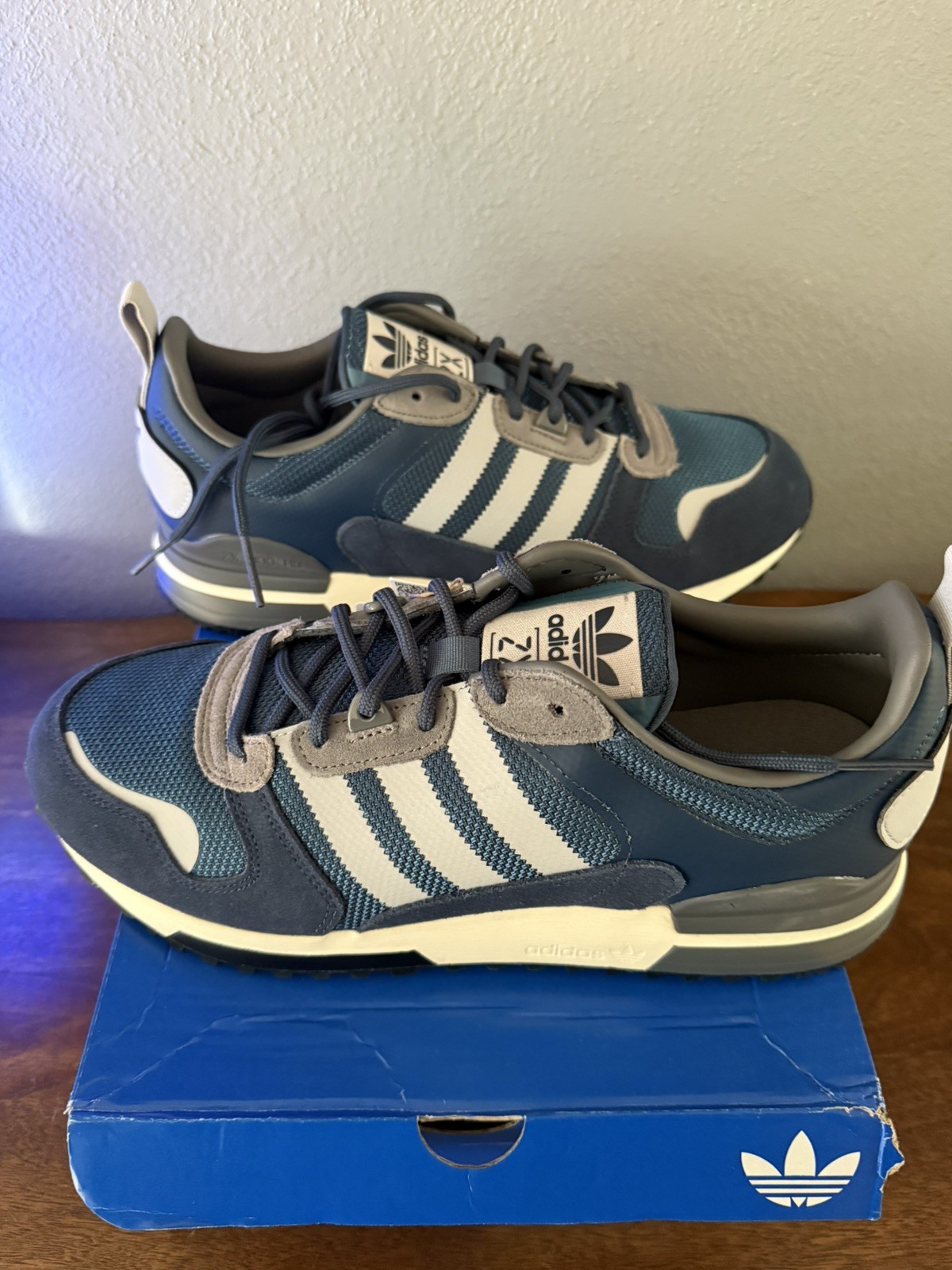 Adidas Originals ZX 700 HD Men’s Running Shoe Blue Athletic Trainer NEW