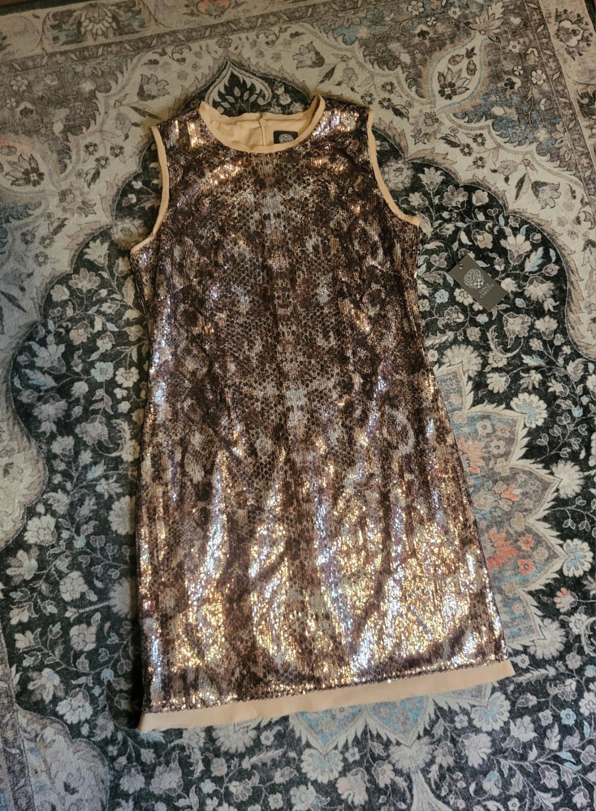 Vince Camuto Gold Sequin Sheath Dress Sleeveless Round Neck Knee Zip Size 8