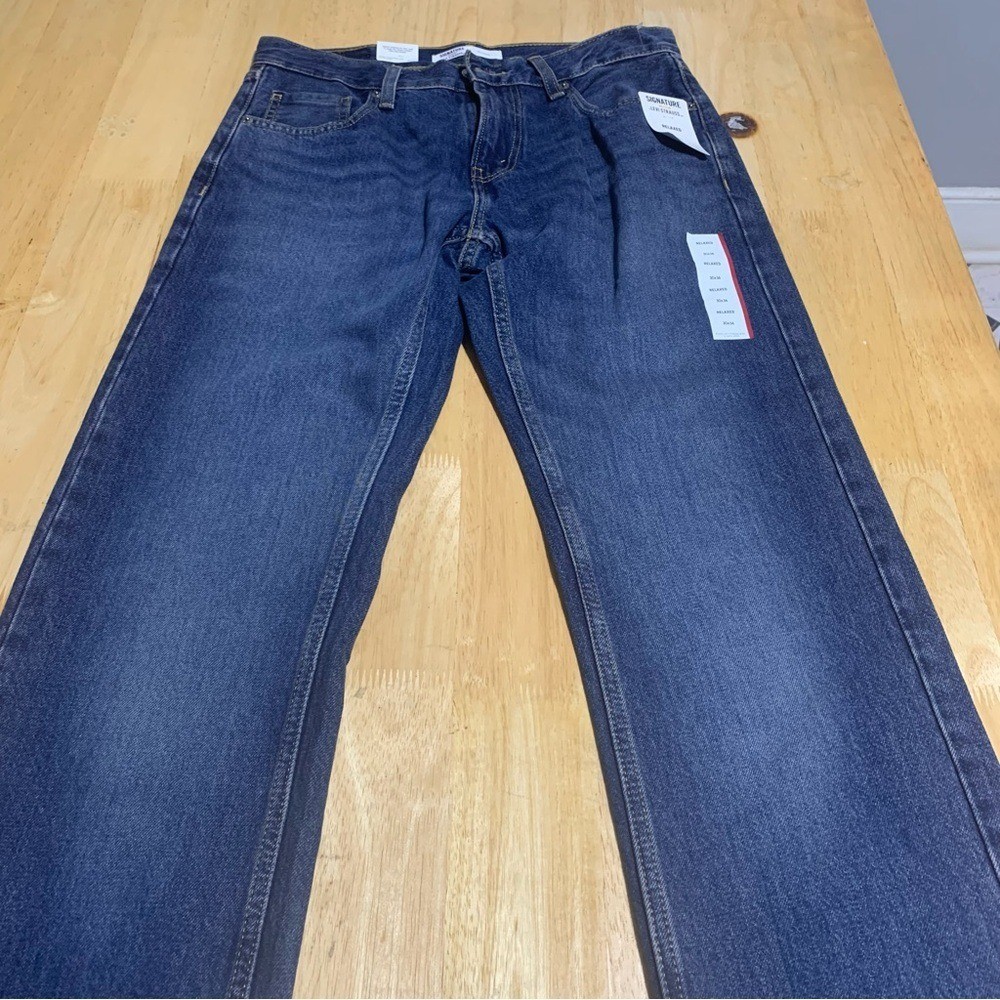 Signature By Levi Strauss & Co. NEW Men’s 30X36 Relaxed Stretch Loose Jeans
