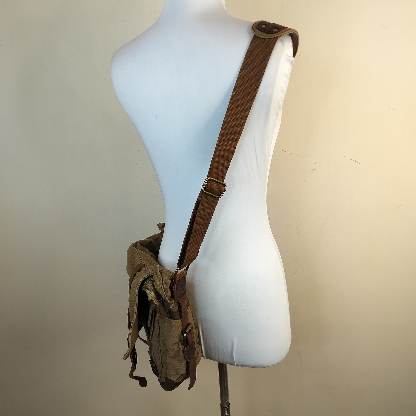 Muchuan Canvas & Leather Messenger Crossbody Bag Unisex Utility Gorpcore Rugged