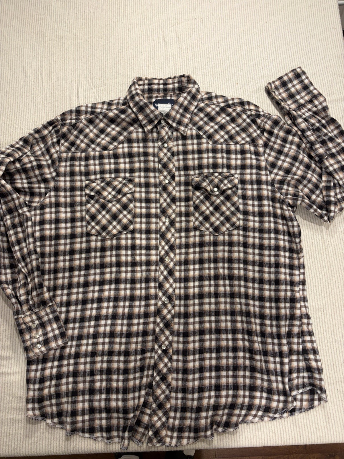 VTG Men’s XL Wrangler Flannel Plaid Shirt