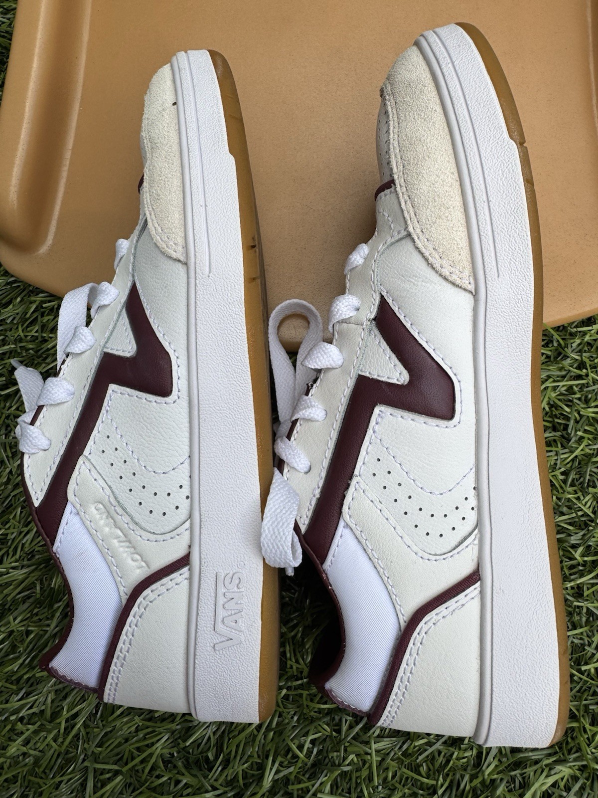 Vans Lowland CC Serio White Burgundy Gum Shoes Men 5 Women 6.5