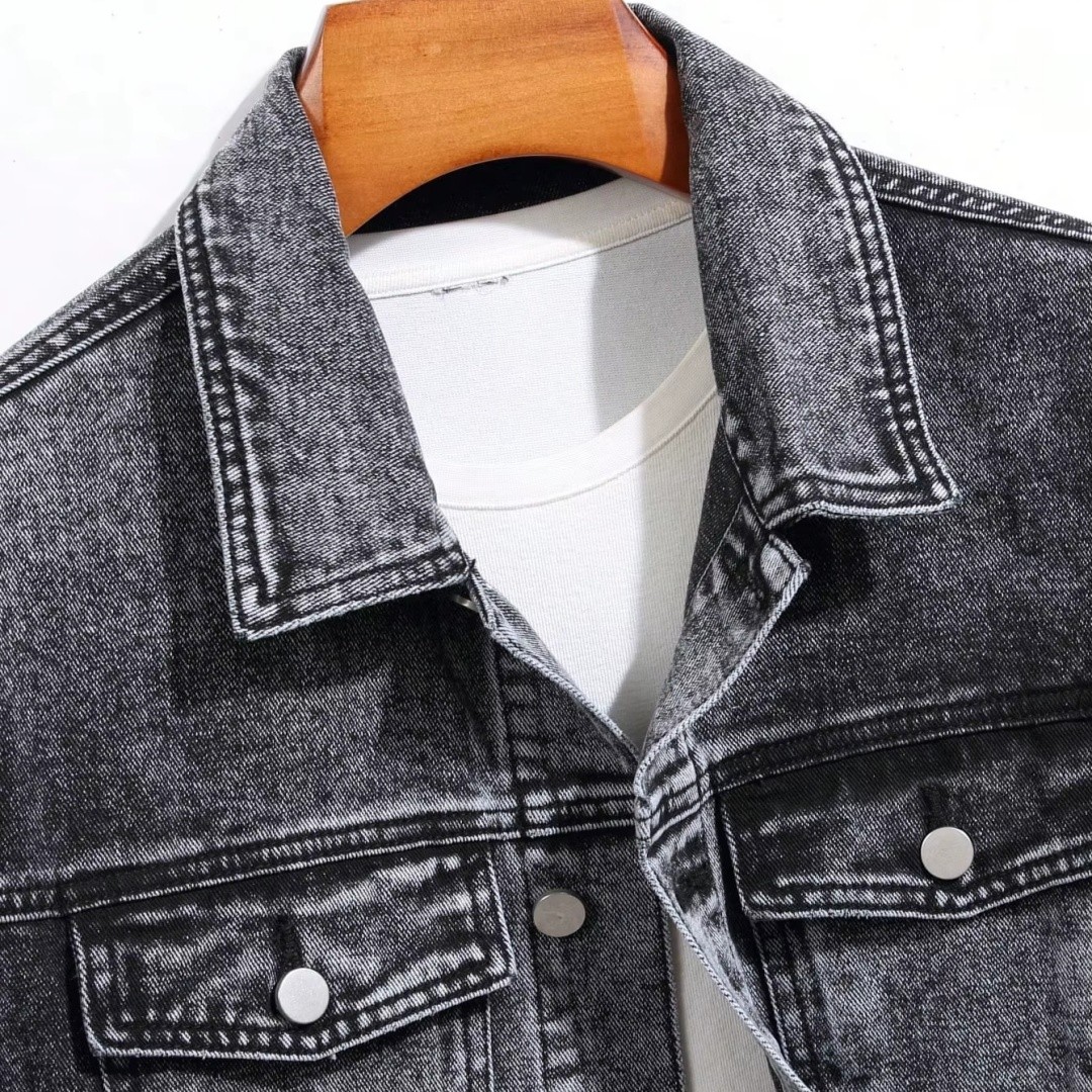 Form-fitting Denim Jacket For Men