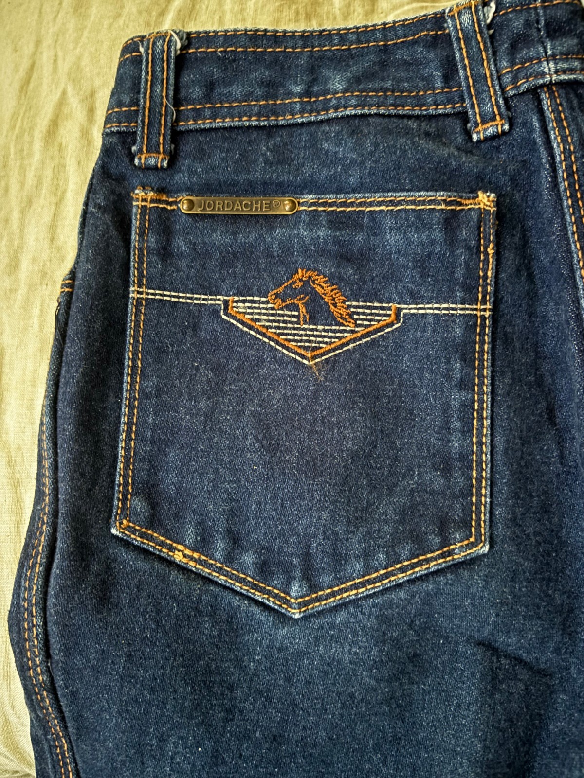 Vintage Jordache Jeans Horse Head Front Pleat Women’s Size 27 L