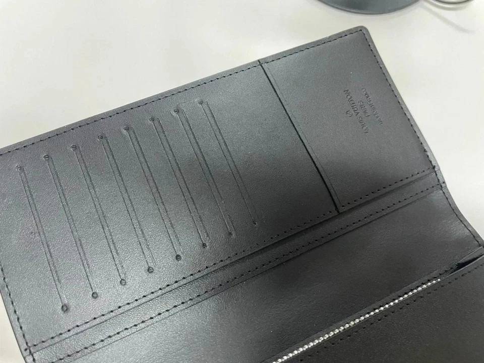 Louis Vuitton Damier Infini Porte feiulle Brazza Long Wallet Black