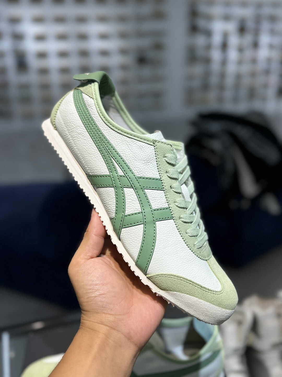 Onitsuka Tiger MEXICO 66 AIRY GREEN Shoes New With Box 1183A201-304