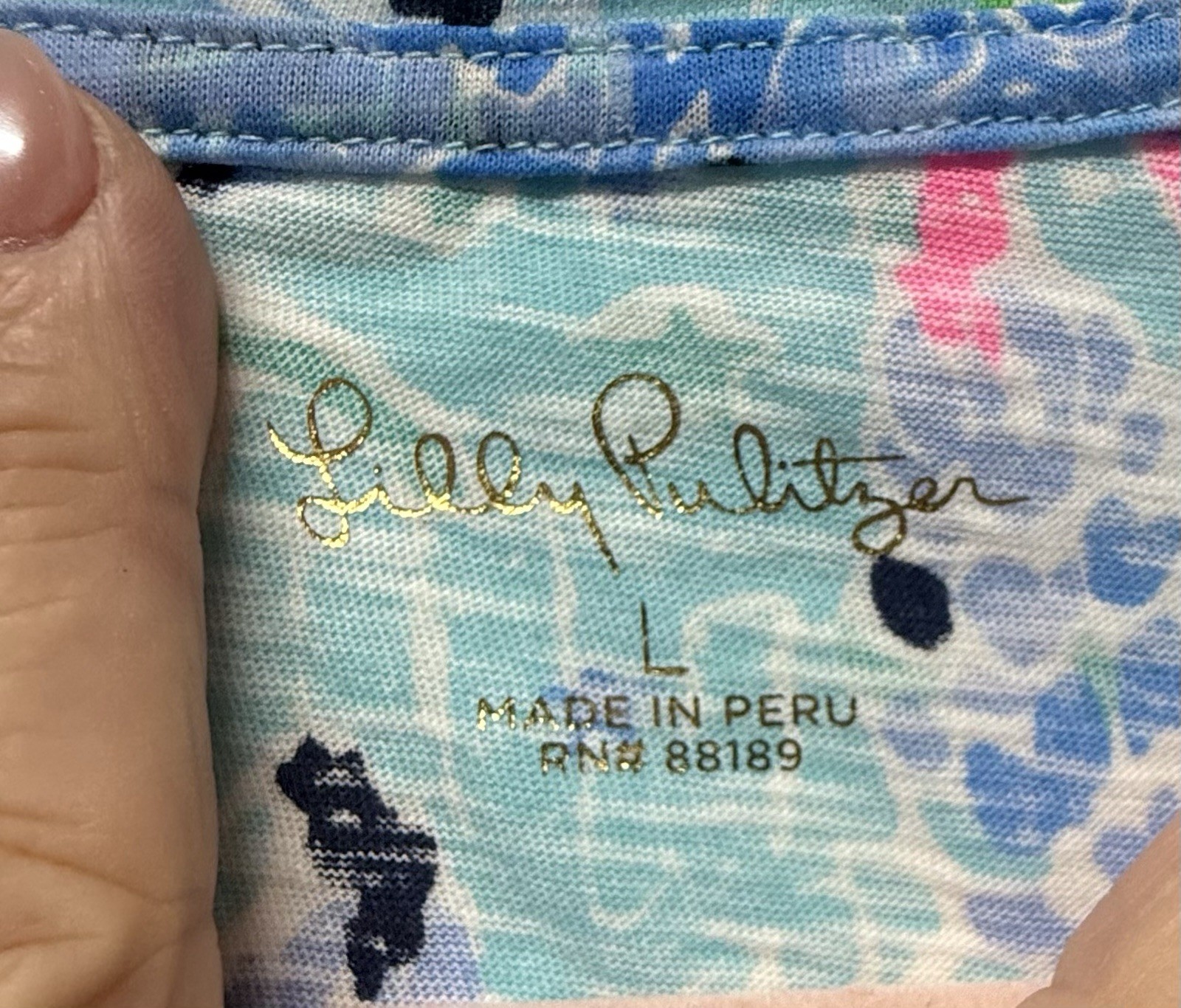 NWOT Lilly Pulitzer Etta V Neck Top L Lilly Loves Texas Destination Print