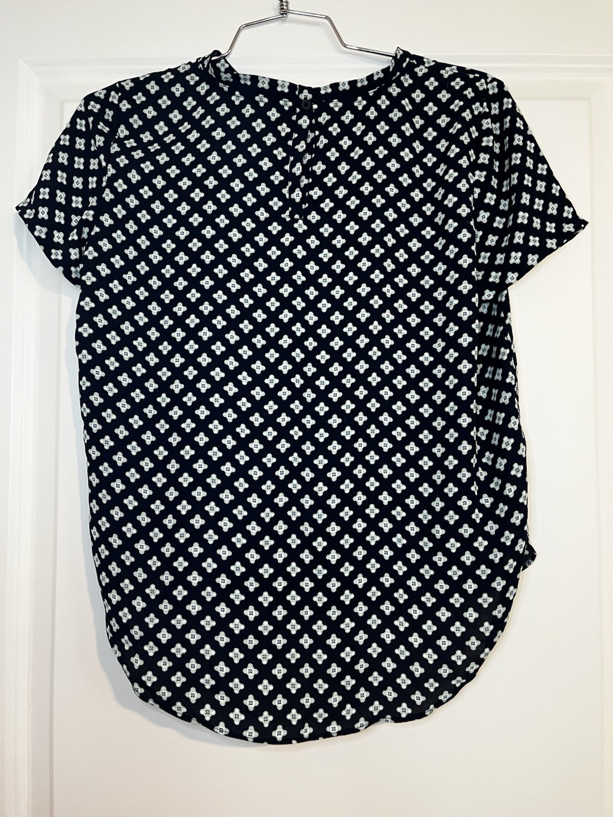 Loft Womens Blouse Size XS PETITE Navy Blue/ Teal Green Geometric Pattern