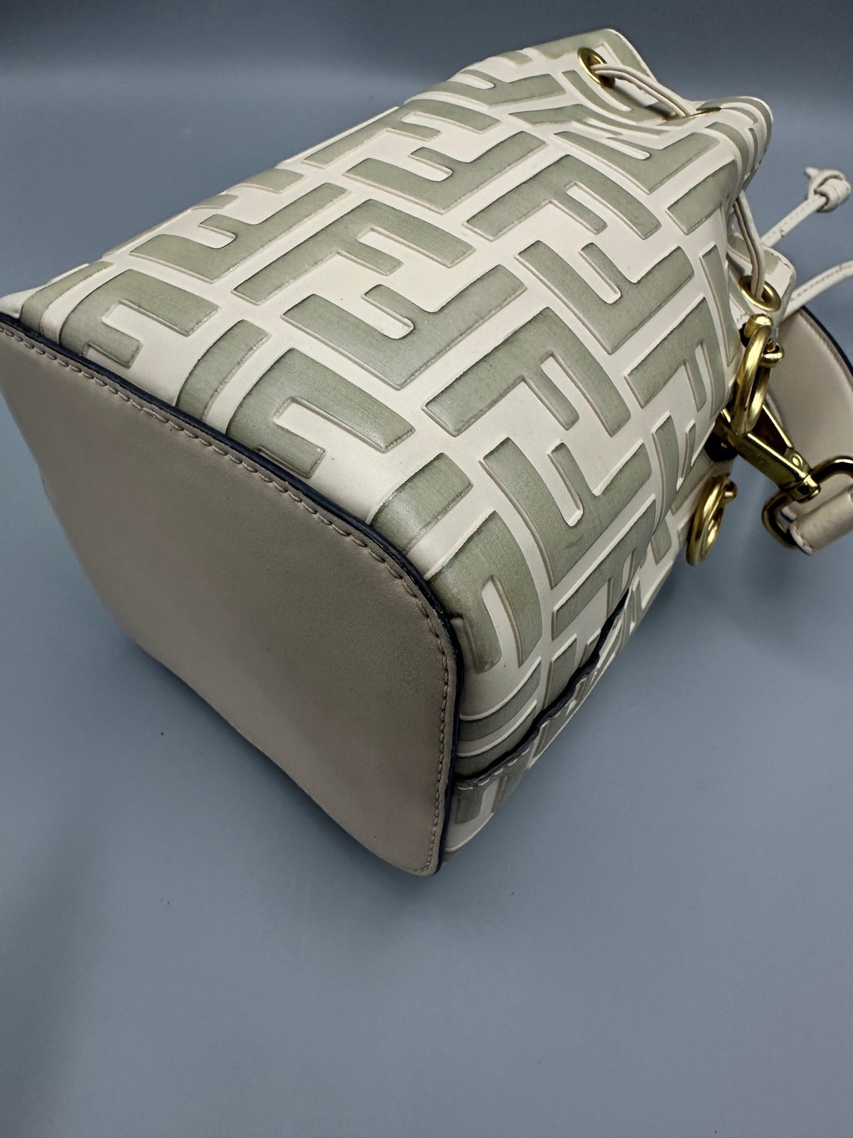 FENDI Mon Tresor Bucket Crossbody Bag FF Mini Off-white Embossed Leather Gold HW