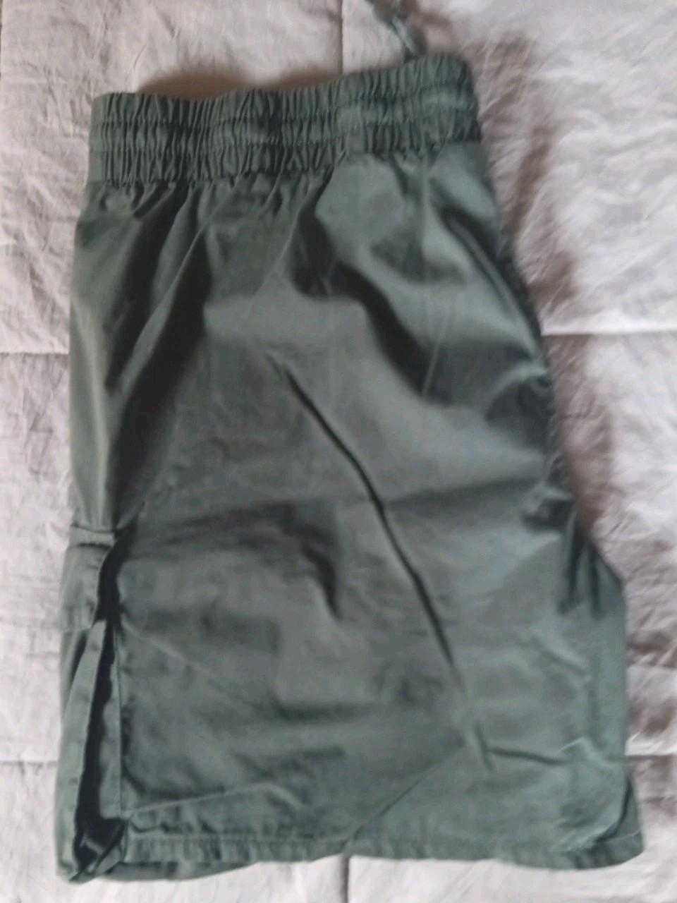 Men’s Cargo Shorts No Boundaries XL (40-42) ArmyGreen