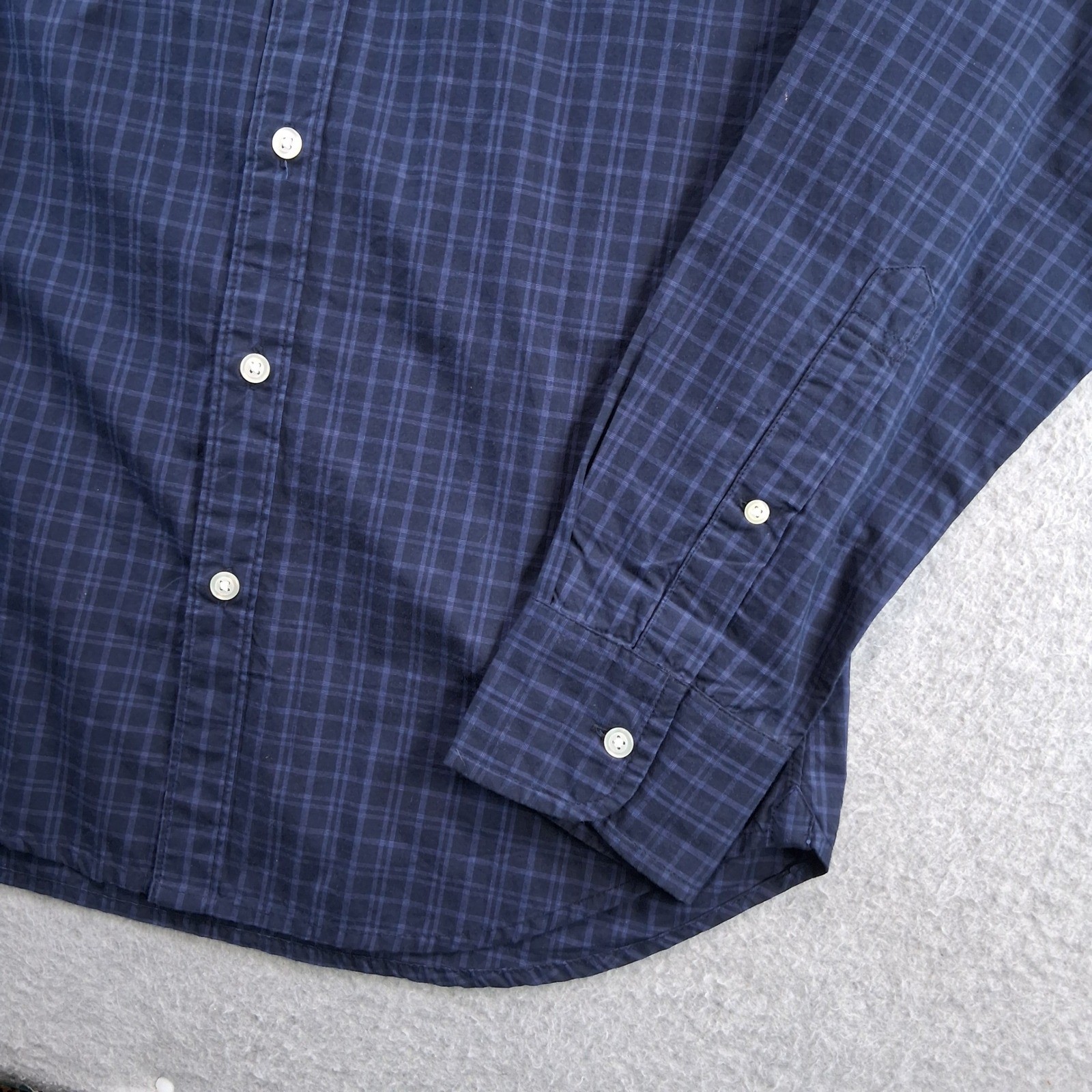 Bonobos Button Down Shirt M Navy Blue Plaid Slim Fit Long Sleeve Lightweight