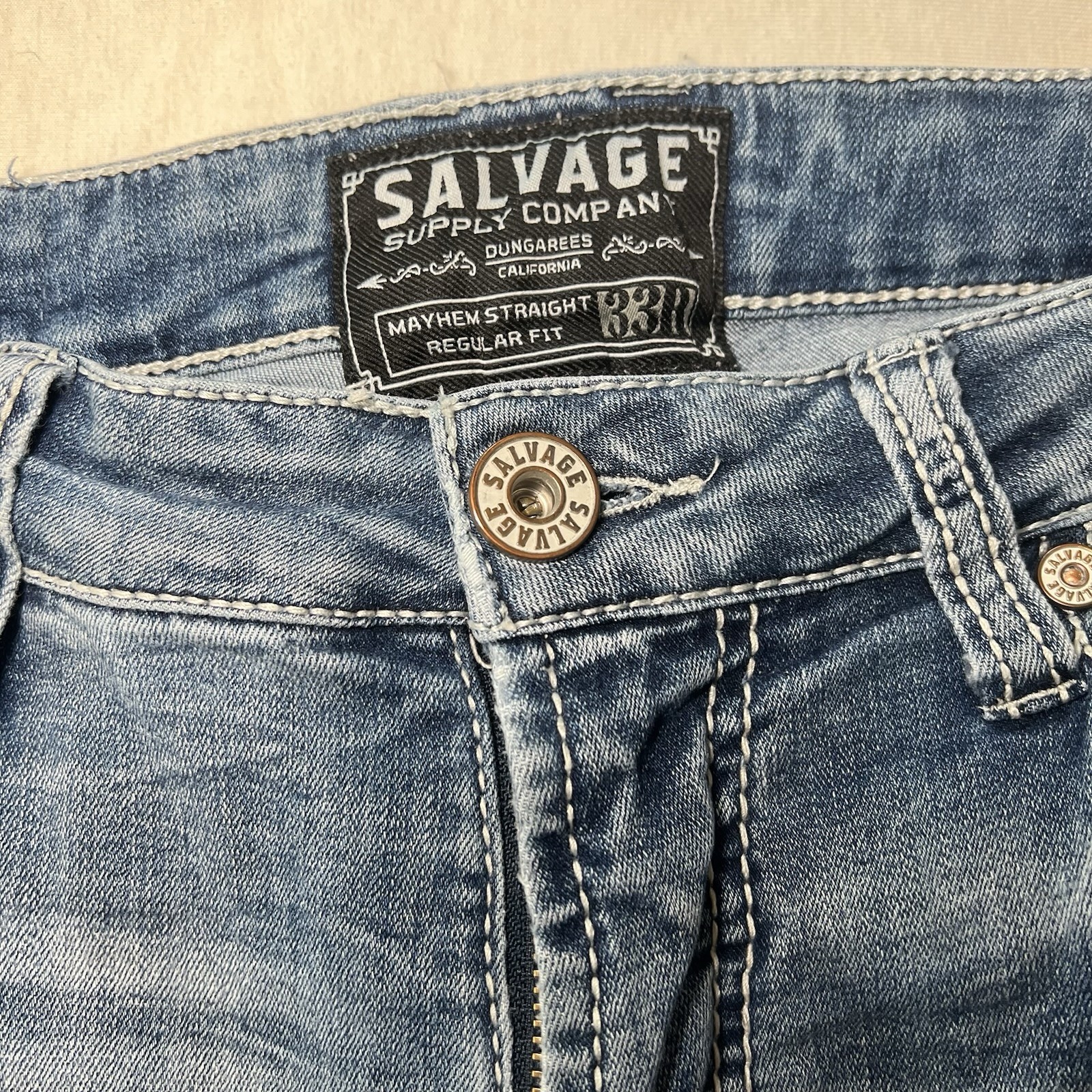 Salvage Supply Co Buckle Mayhem Straight Fit 33R Jeans Men’s Whiskered