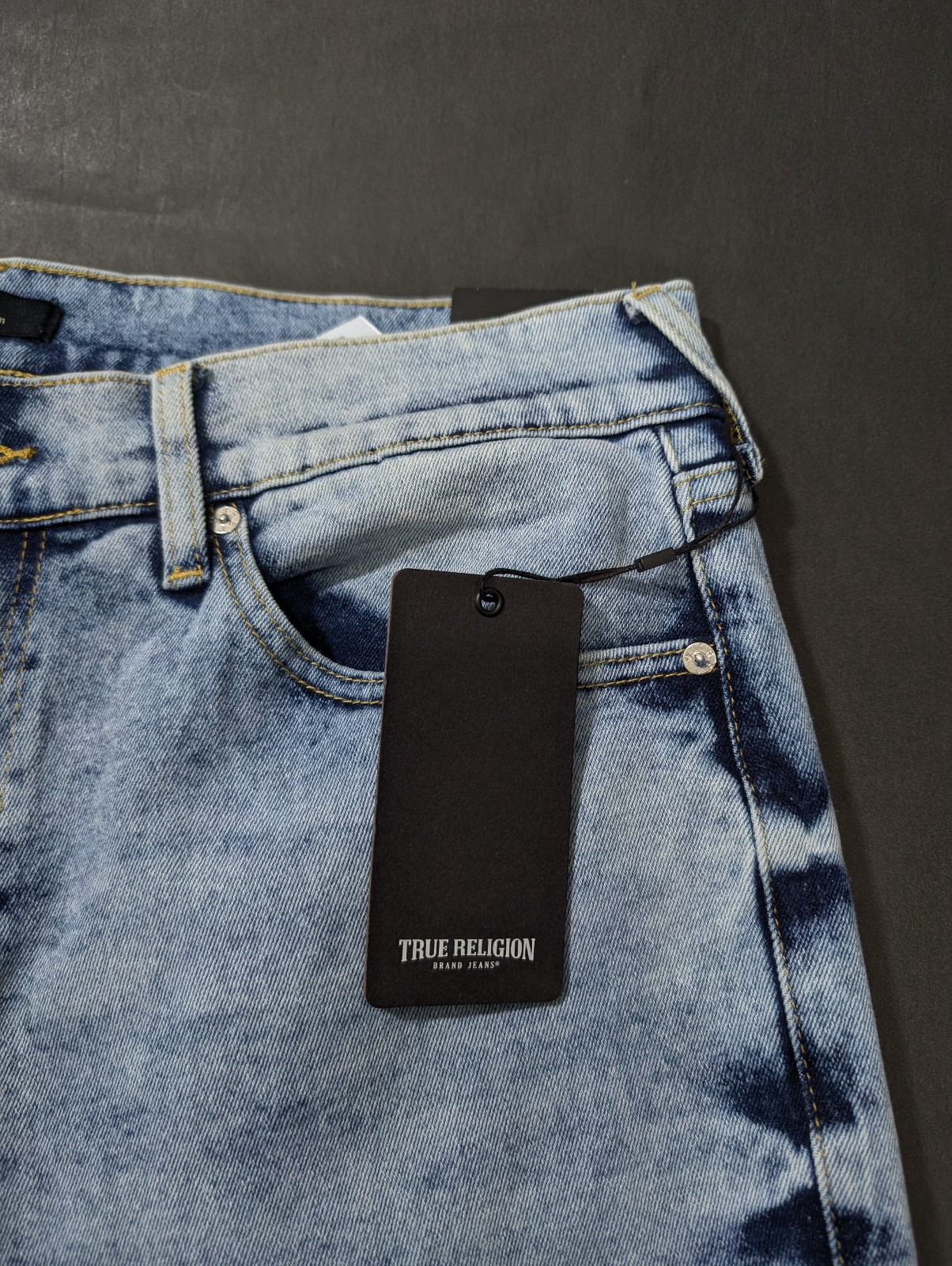 $159 True Religion Men`s Geno Relaxed Slim Jeans Men`s Size 36×32 38×32