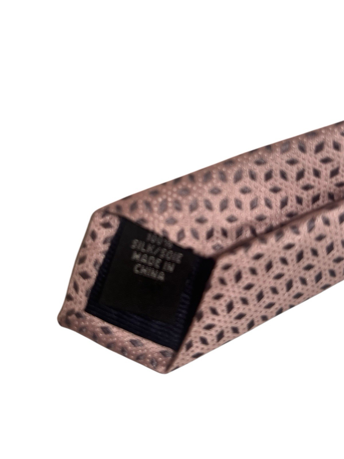 NWT Michael Kors Classic Tie Pink W/Grey Design width 3 1/8″ 100% Silk MSRP $65