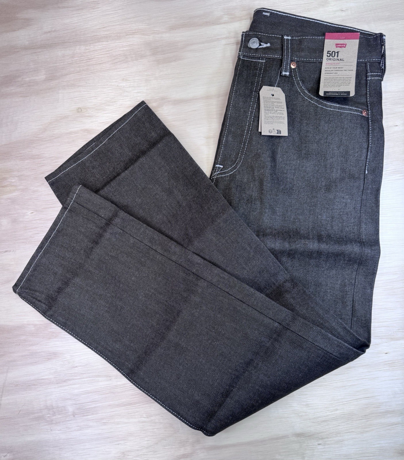 Levi’s 501 Original Shrink-to-fit Brown Button Fly Raw Denim, 30×30 NWT Men’s