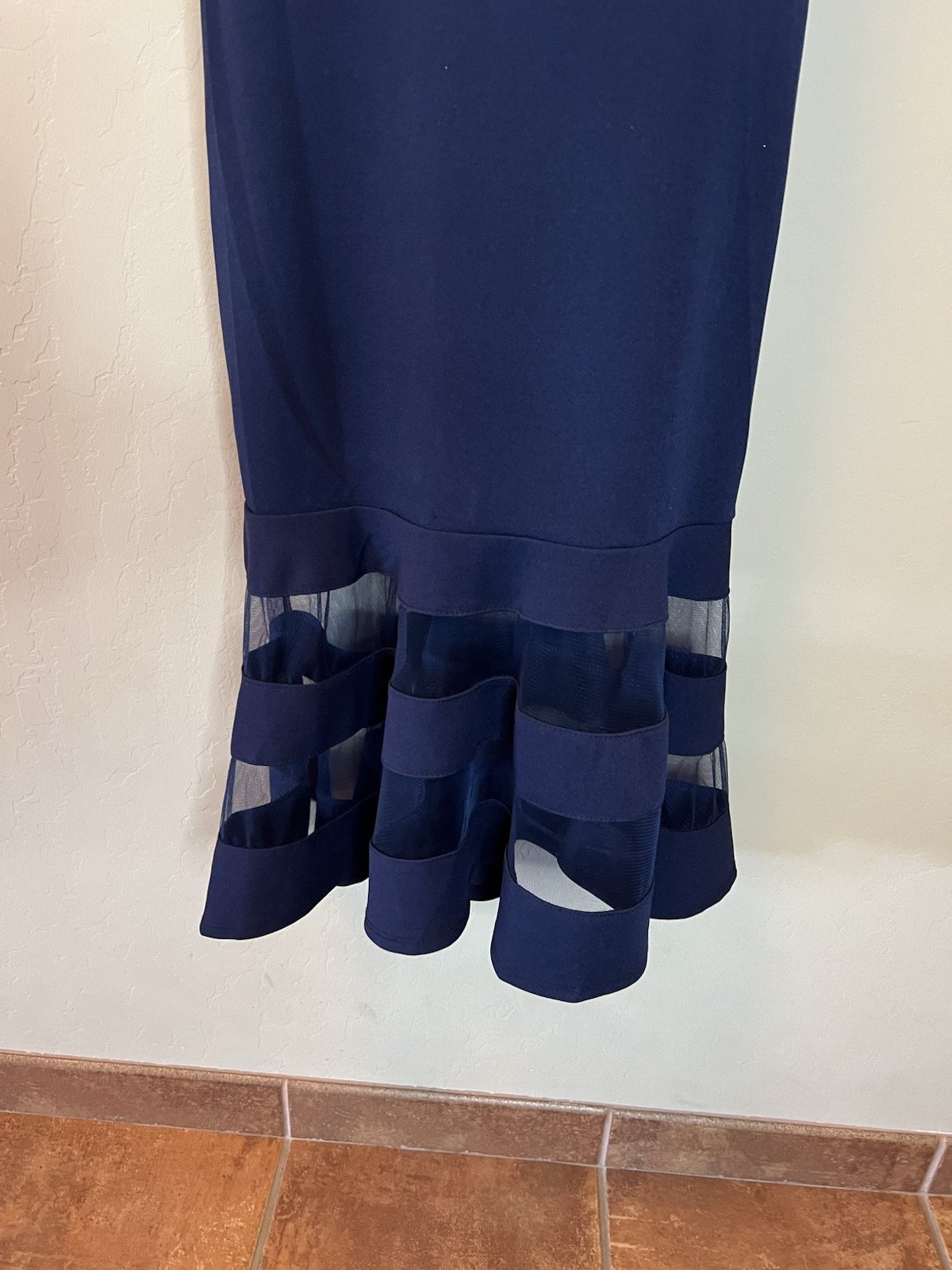 New Rebecca B. Navy Off Shoulder Sweetheart Neckline Midi Dress 8