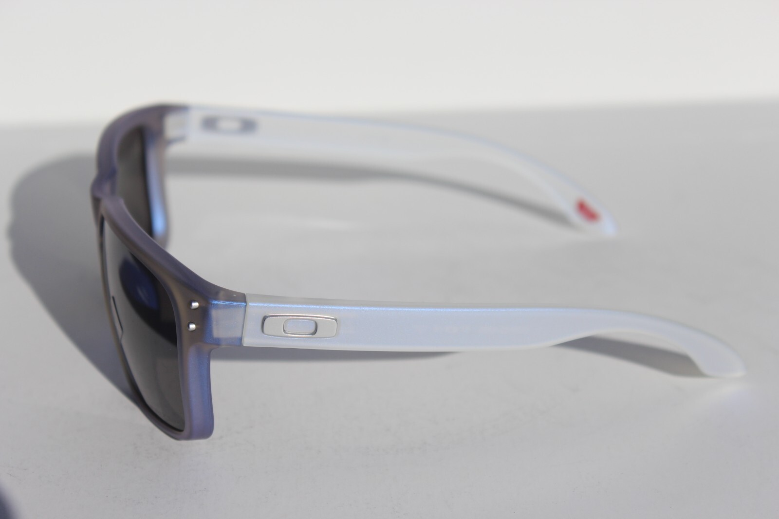 OAKLEY Holbrook Sunglasses Matte Stonewash Opaline/Prizm Black OO9102-X8 NEW