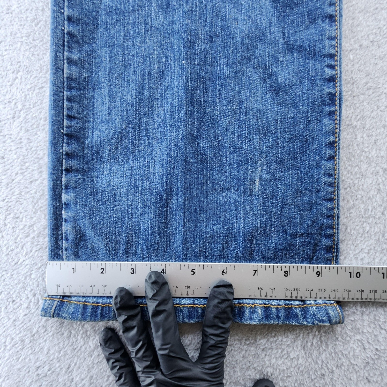 Levis 550 Jeans Womens 16 Medium Blue Relaxed Bootcut Denim Made Egypt Classic
