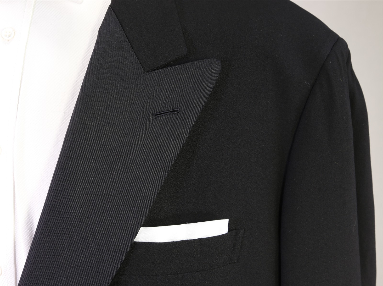 Brioni Black Peak Lapel Tuxedo Formal Wedding Blazer Jacket Pure Escorial 48R