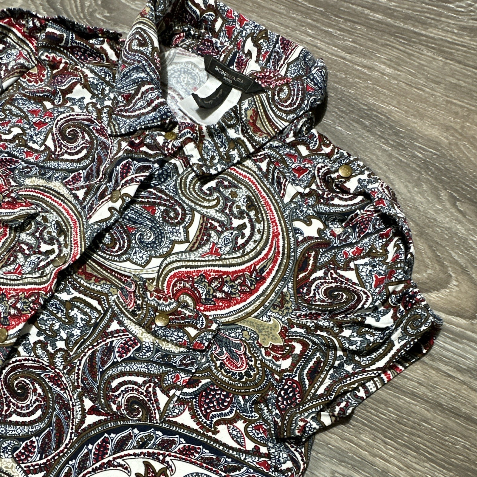 BCBGMAXAZRIA Petites S Multicolor Paisley Sleeveless Collared Button Blouse