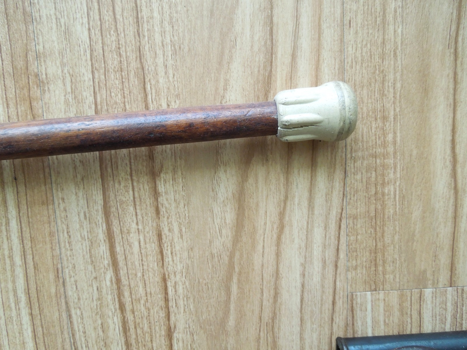 VINTAGE Antler Stag Horn Handle Cane Walking Stick Silver Collar 35″ length