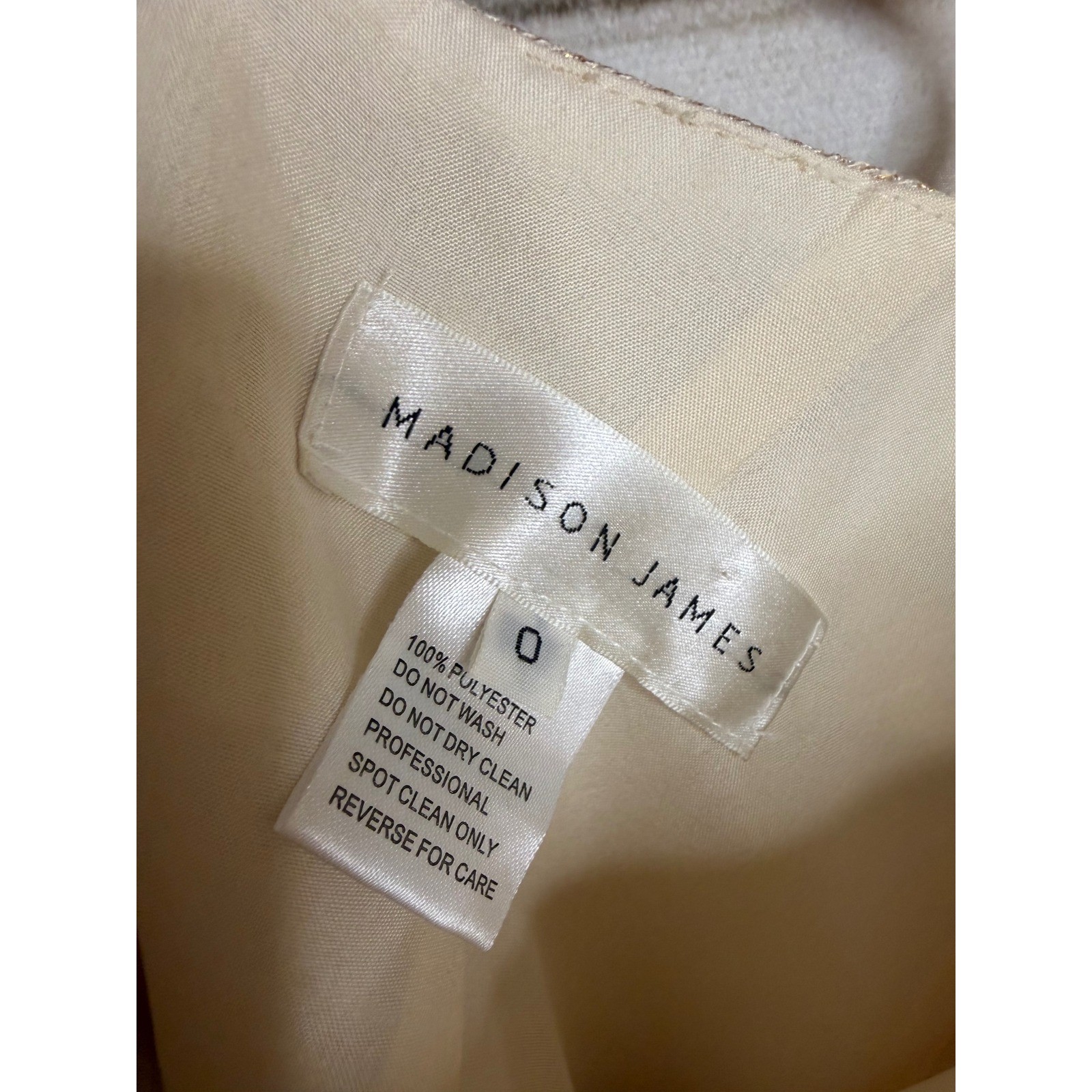 Madison James Gold Metallic Shimmer Gown V-Neck Cross Back Prom Dress Size 0