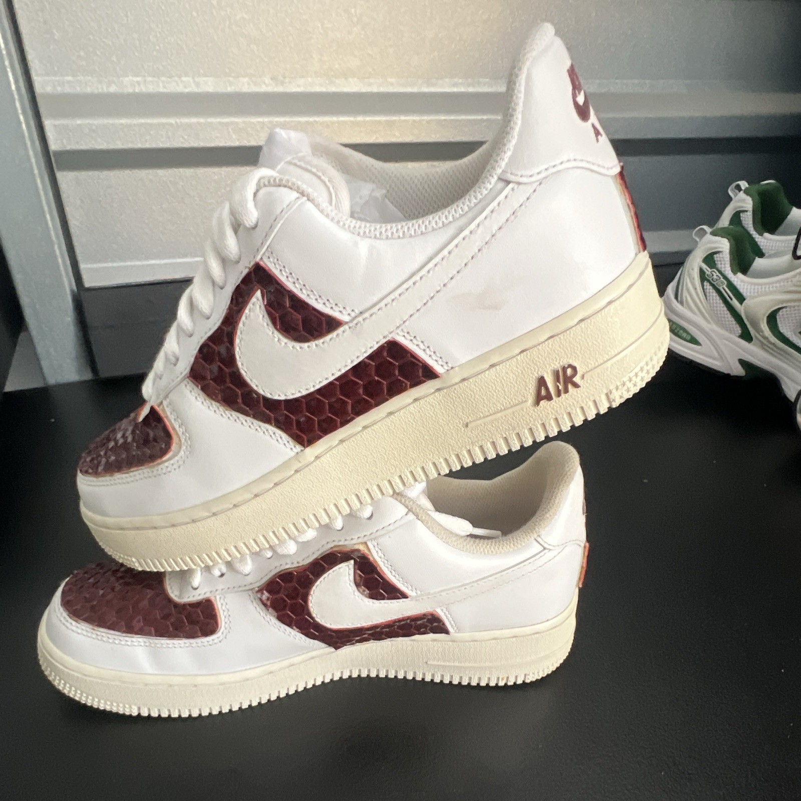 Nike Air Force 1 Men’s Low Top Lace-Up Athletic Sneakers White Burgundy