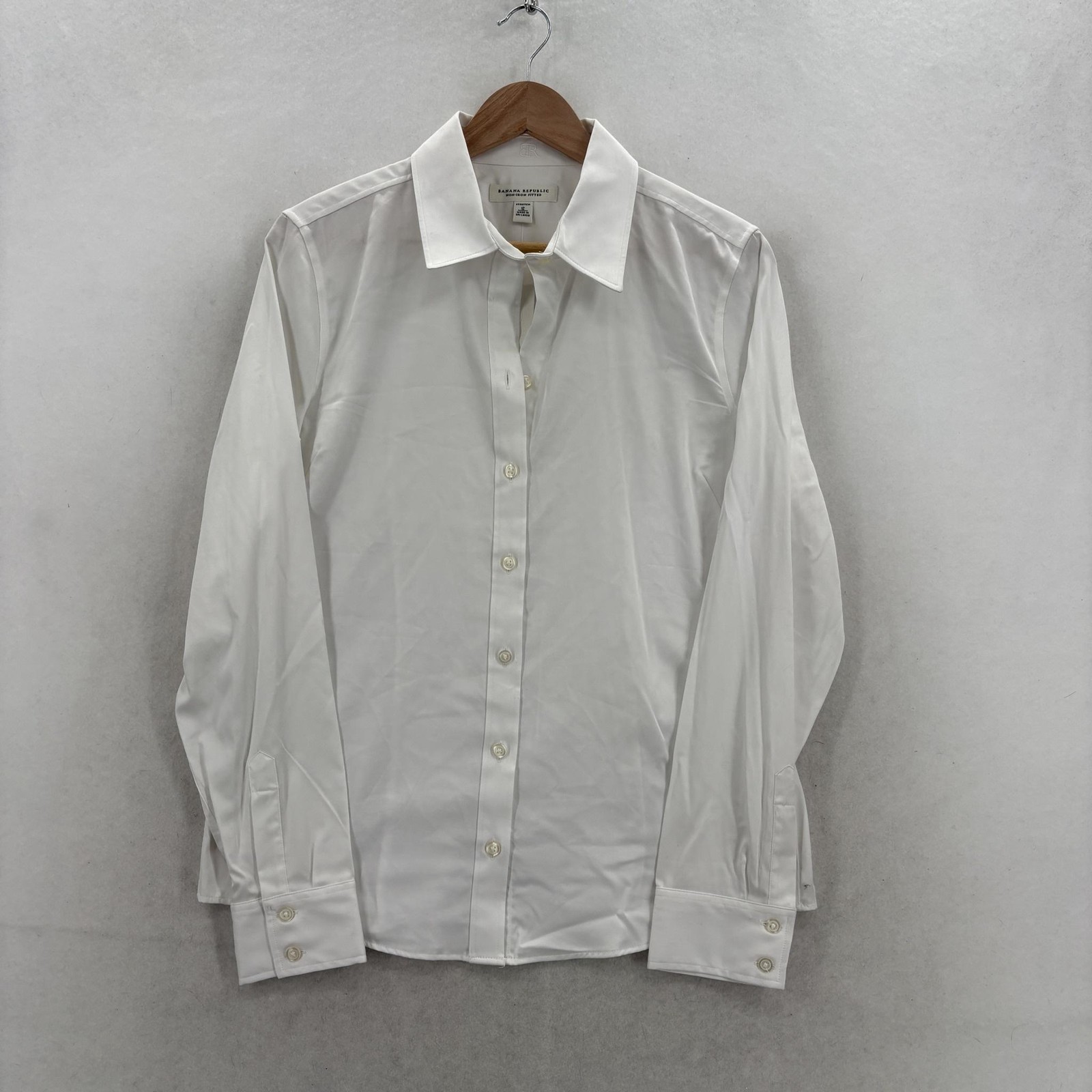 Banana Republic Button Up Shirt Womens 12 White Non Iron Fitted Stretch Satin