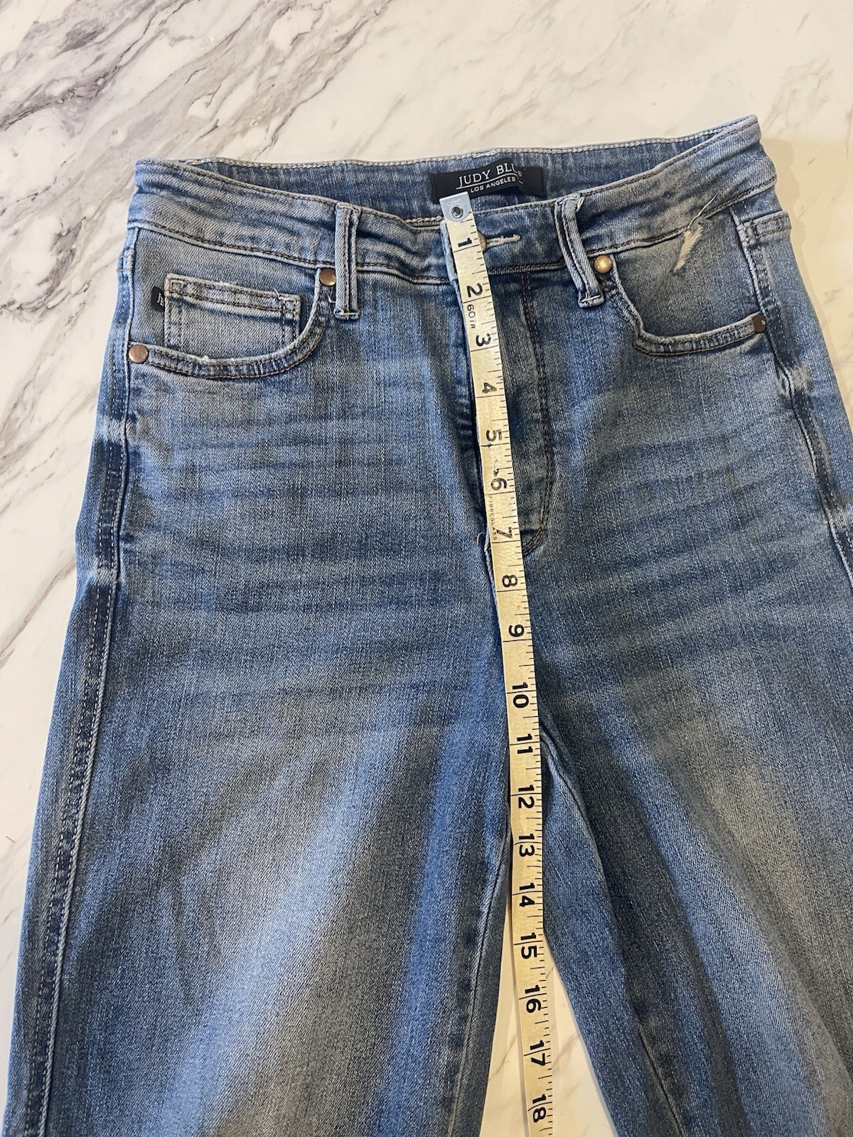 Judy Blue High Rise Straight Fit Jeans. 7/28