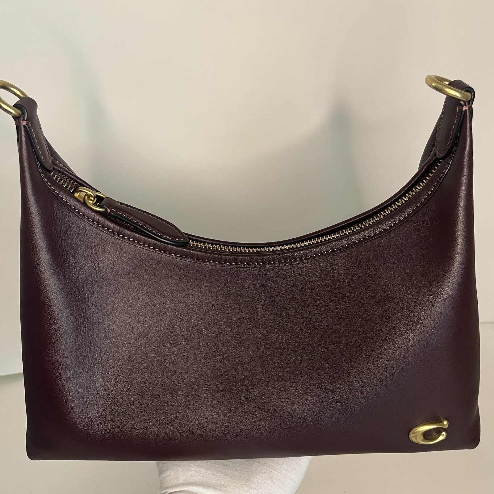 COACH Juliet Shoulder Bag Black Currant Glovetanned Leather Brass Hardware CR981