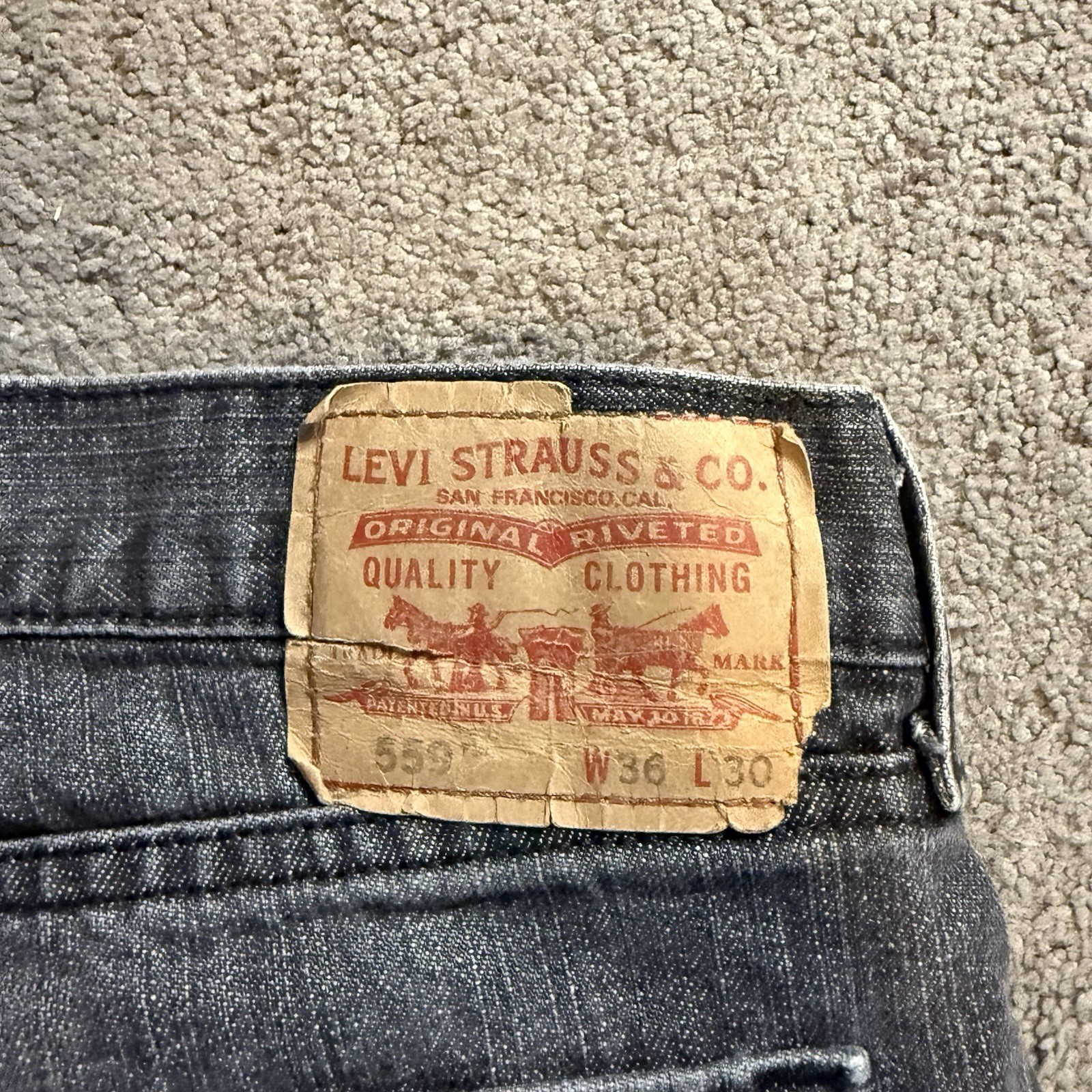 Levi’s 559 Relaxed Straight Charcoal Gray Jeans Men’s Meas. 36×28(tag36x30)