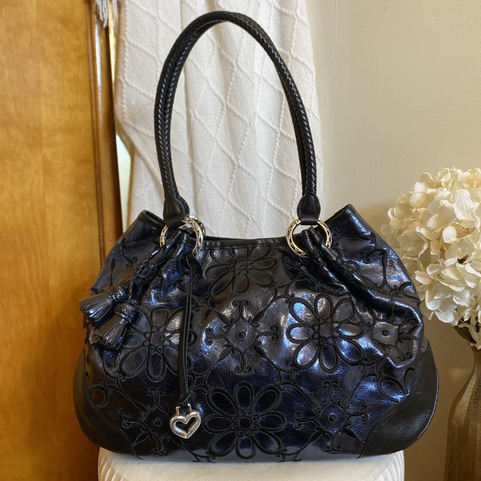 Brighton Valencia Sapphire Blue Metallic Leather Embroidered Flowers EUC