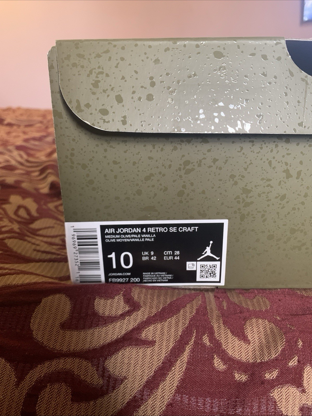 Size 10 – Jordan 4 SE Retro Low Craft – Olive W/ *FREE SHIRT INCLUDED*