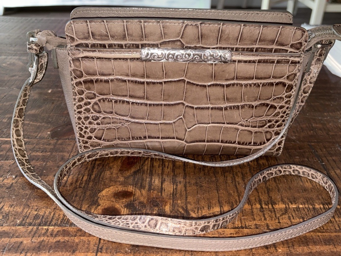 VTG-Brighton Crocodile Print Leather Purse-Has LG Pocket In Front & Back 9 x 7”h