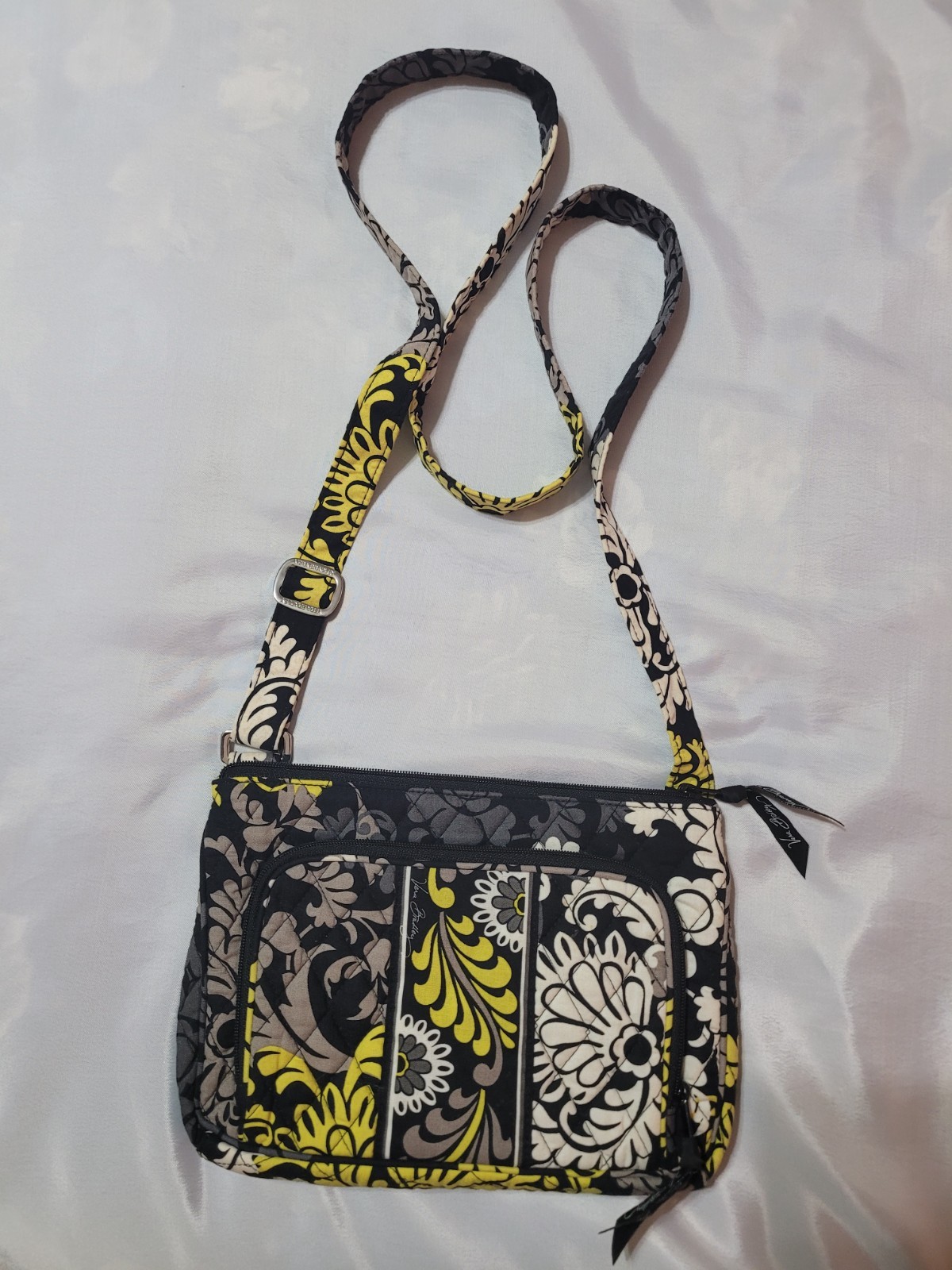 Vera Bradley crossbody purses for women, Retired Baroque pattern