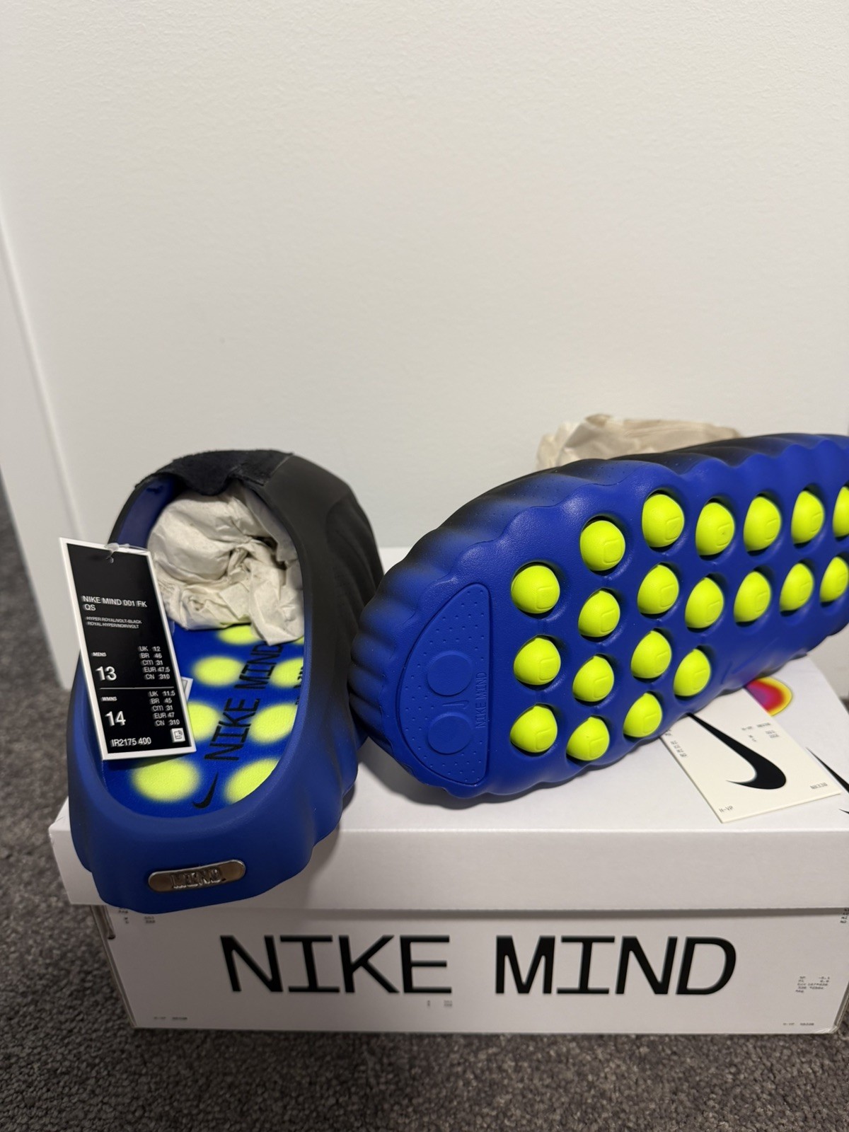 Mens US13-Nike Mind 001 FlyKnit QS – Hyper Royal/Volt Black Brand New Fast Ship