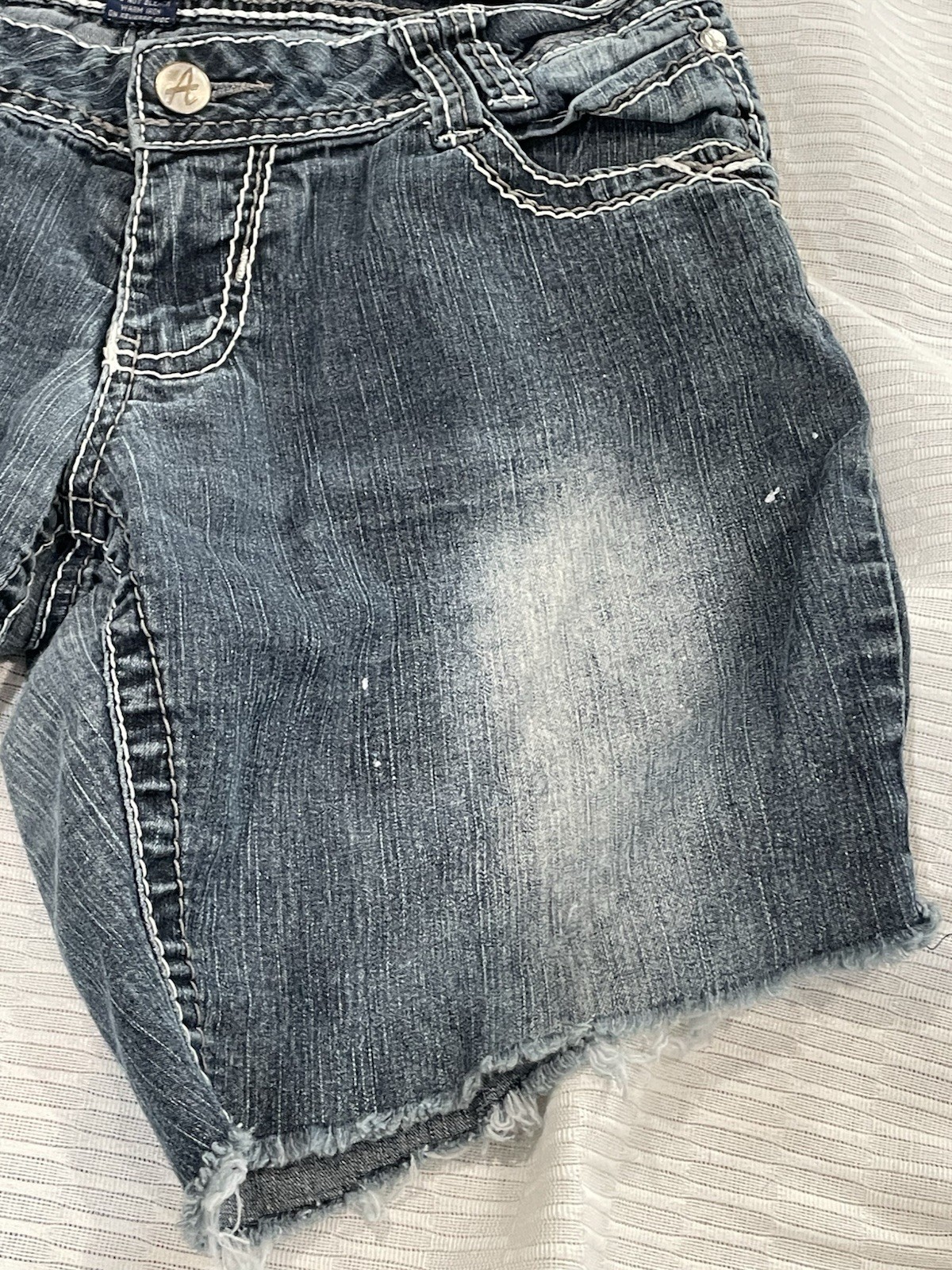 Angels Womens Size 11 Custom Cut Off Denim Shorts Frayed Raw Hem Blue Jeans W31