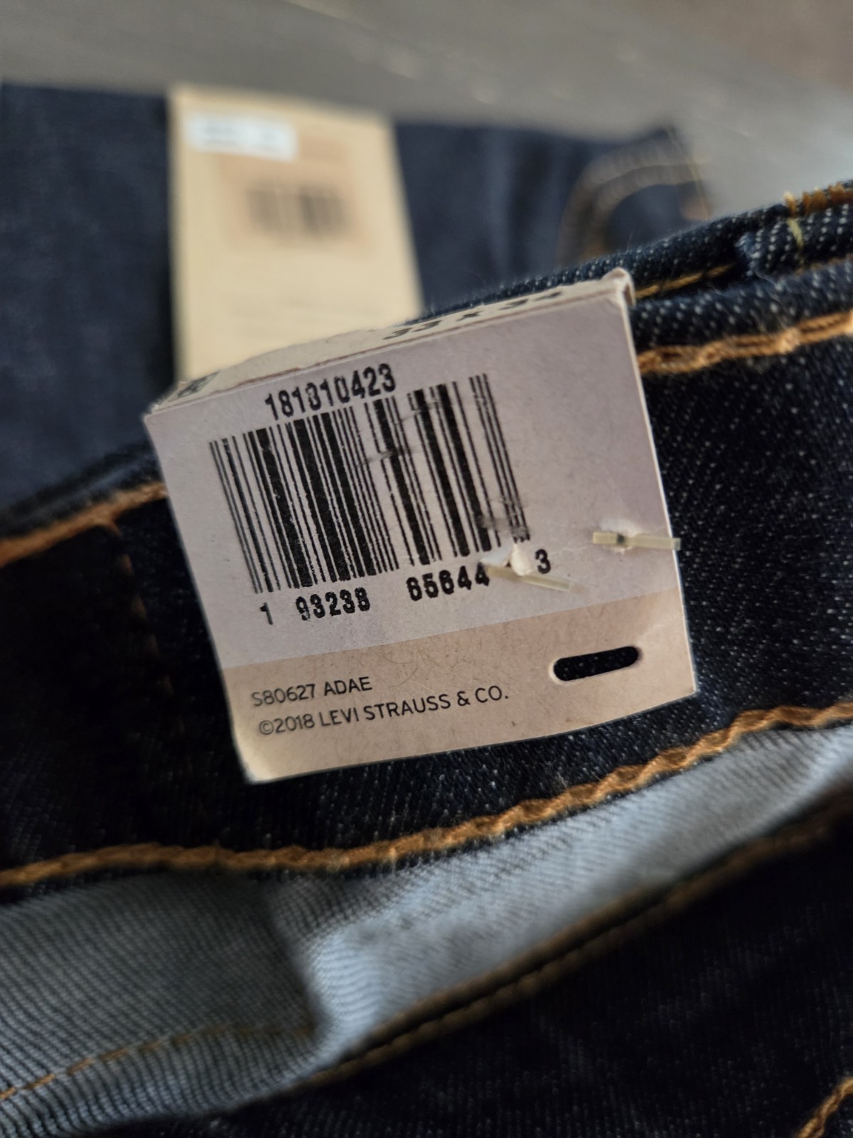 Levi’s Mens 541 Jeans Athletic Fit 33×34 Adv Flex Stretch Dark Wash NWT Free Sh