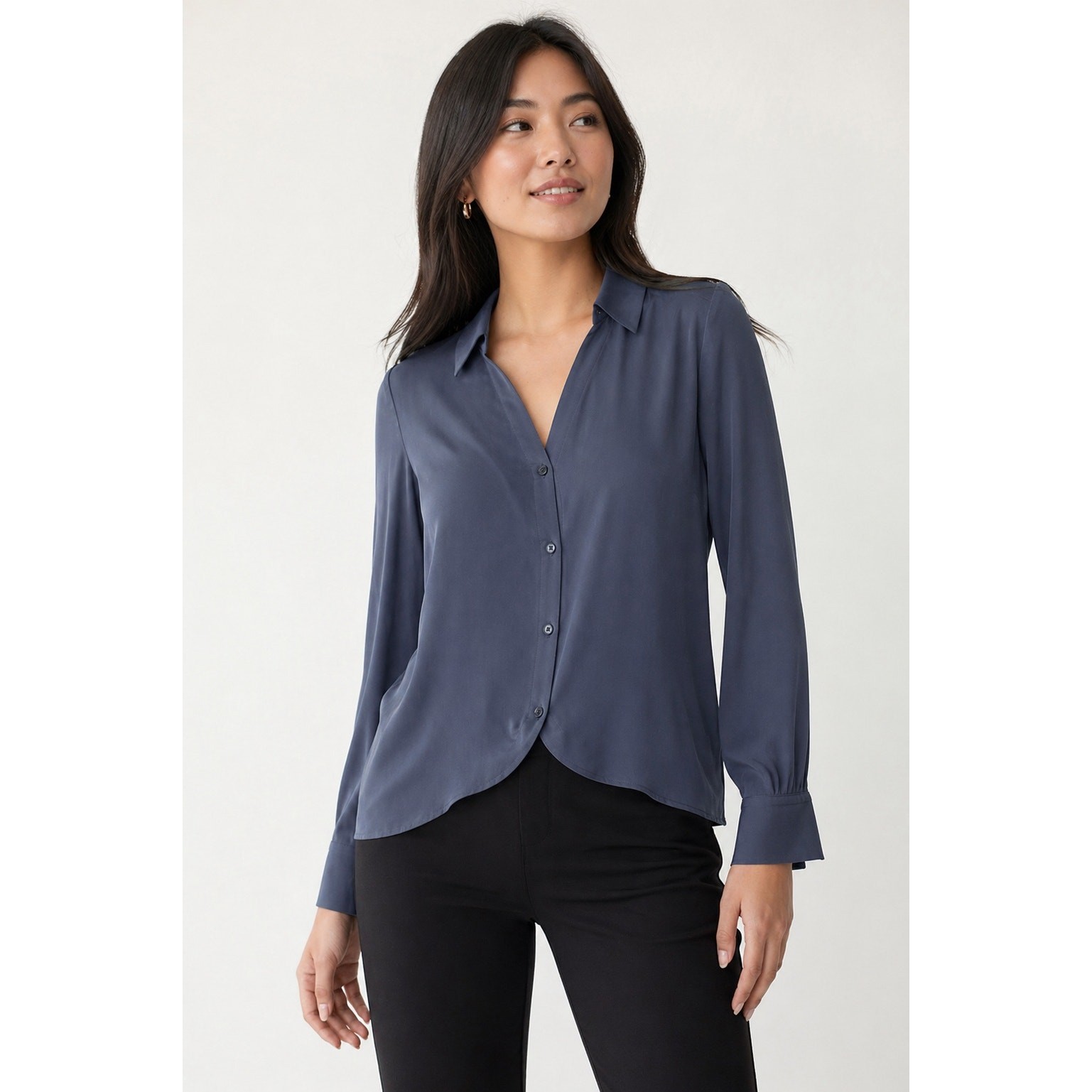Madeleine Silk Blend Blouse Womens US 6 Blue Button Front Long Sleeve NWT