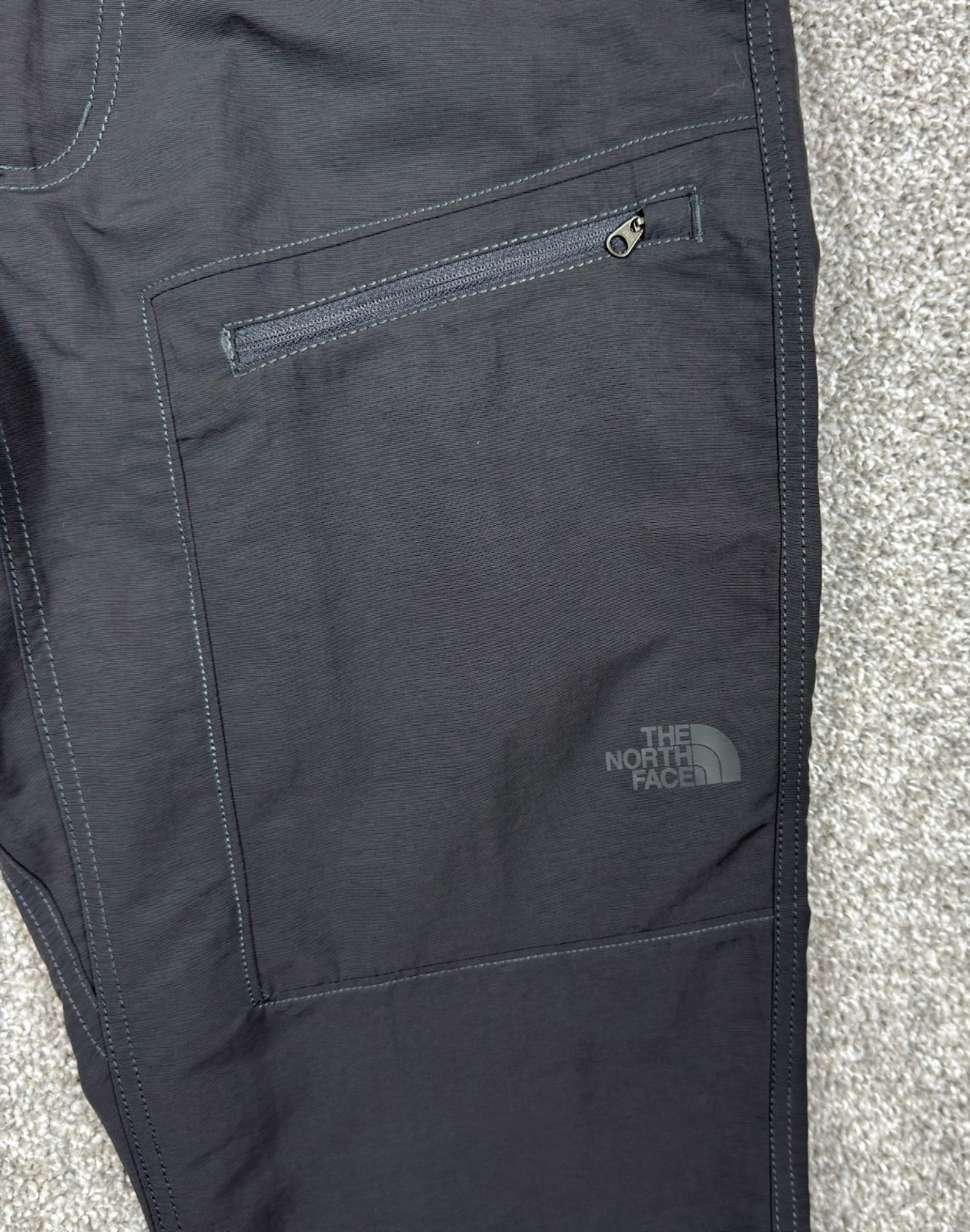 The North Face Hiking Pants Men’s 32×28 Black Stretch Zip Leg Outdoor Trail