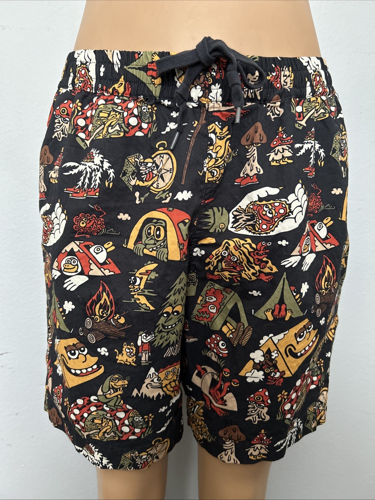Killer Acid Men’s Get Lost Shorts Size Medium Camp All Over Graphics Black