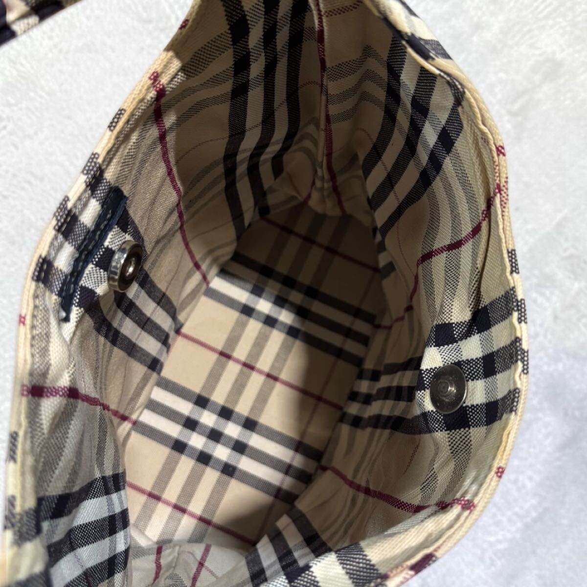 Burberry Nova Check Canvas Shoulder Bag Beige Vintage Women Magnetic 11.81in