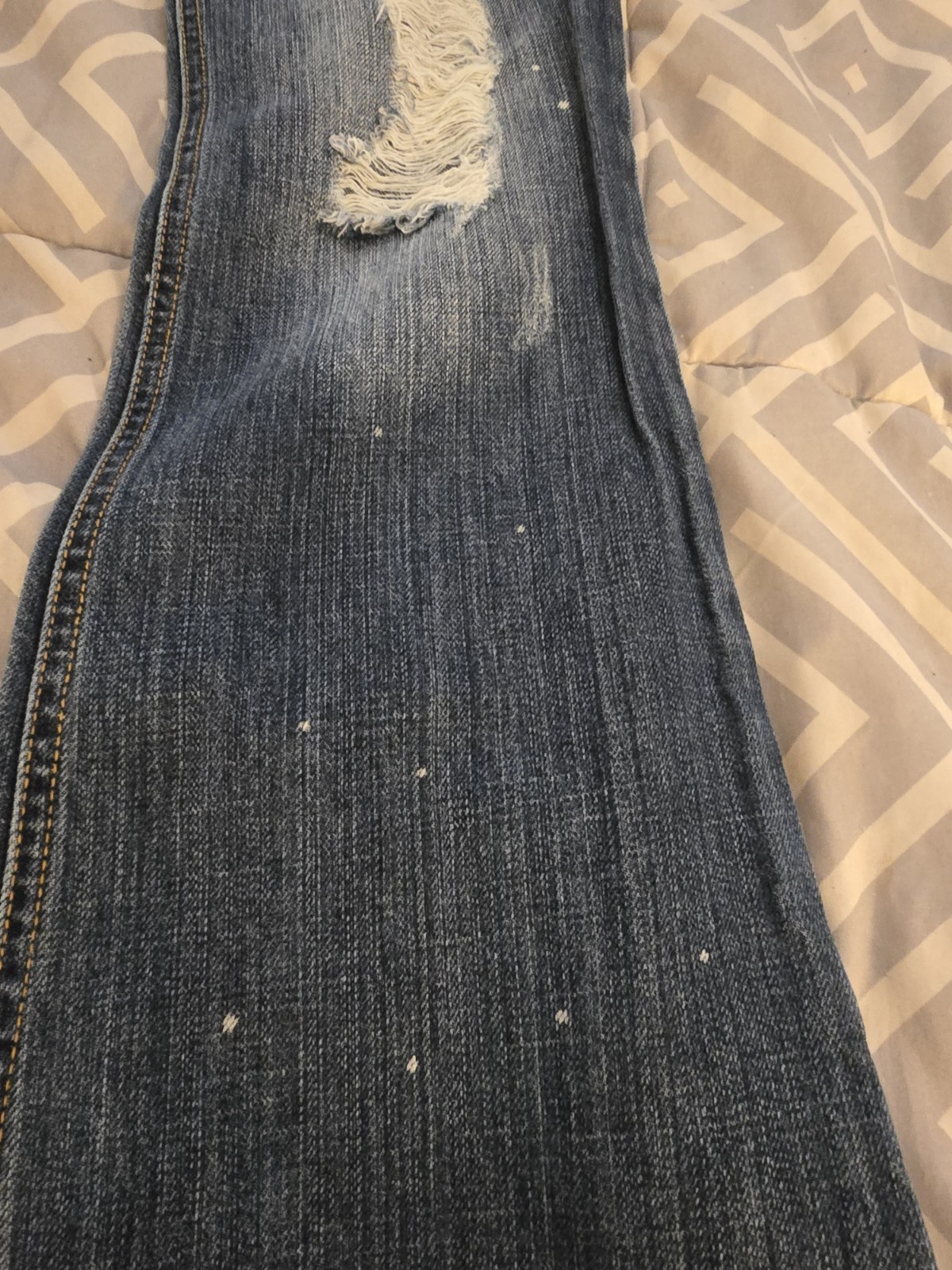 Hollister California Women’s Size 9 Distressed Flare Jeans Y2K Low Rise Bootcut