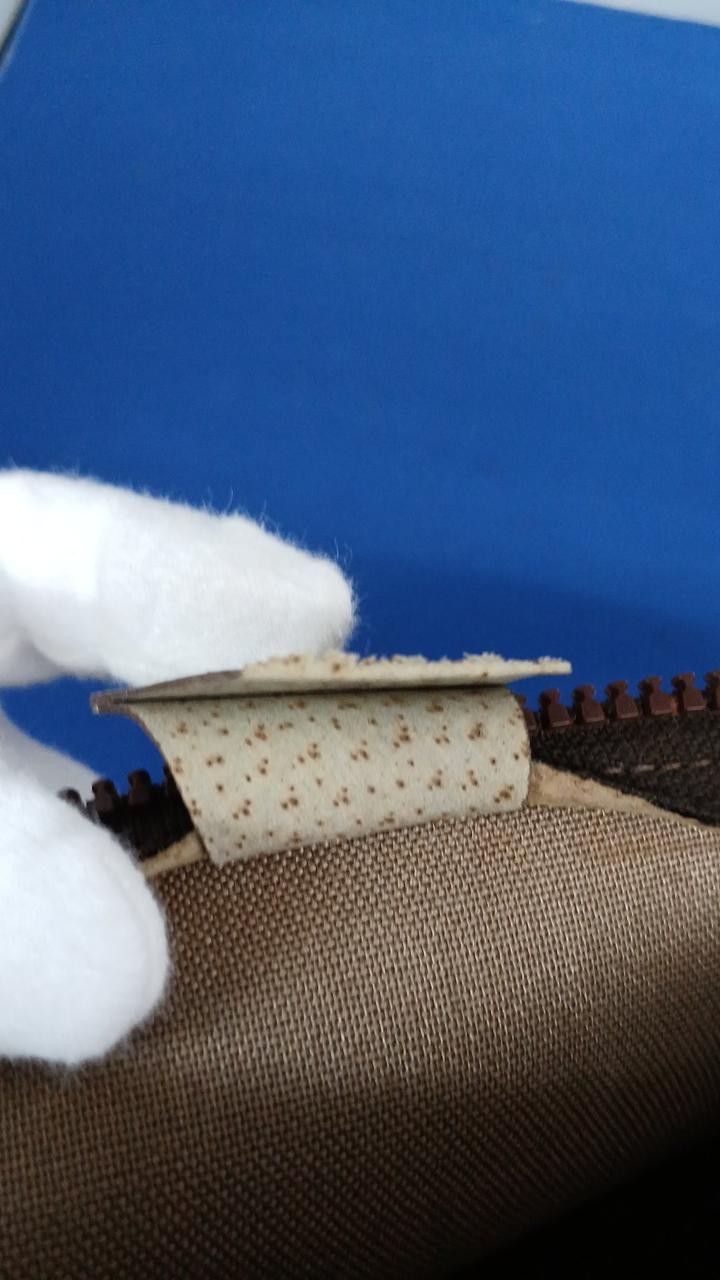GUCCI Second Bag Beige 10.6 inch Ladies