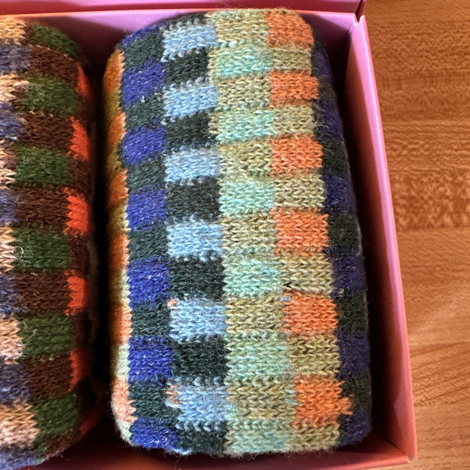 OKISS socks 4 piece multi color thick crew socks women New in box