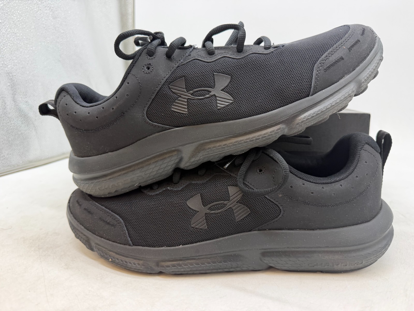 Under Armour Charged Assert 10 Athletic Shoes Men’s Black Lace Up Low Top – 12