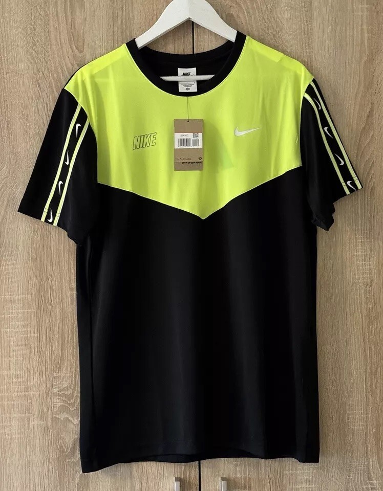 Nike Men’s Sportswear Jersey Active Short Sleeve Graphic Top DX2301-013 Medium