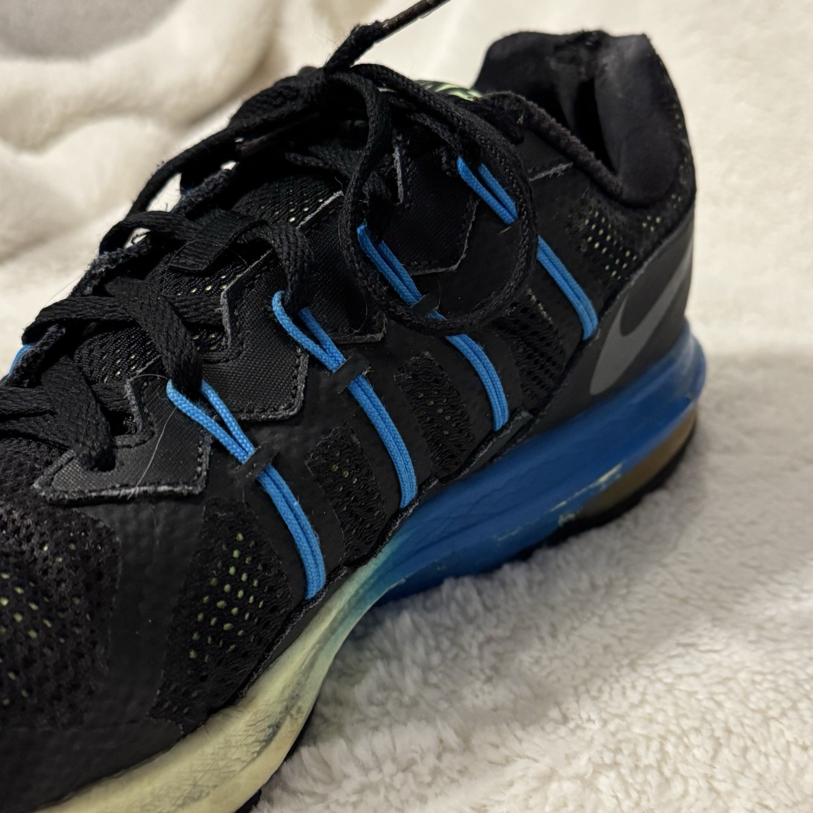 NIKE Air Max Dynasty Premium Sneakers Men’s 11.5 Black Blue Green 829711-007